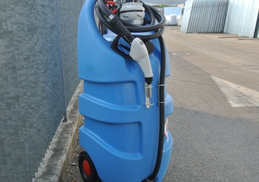 EMILCADDY 110 – mobil AdBlue-kimérő 12 V / 40 l/perc, felejtse el a kannázást!