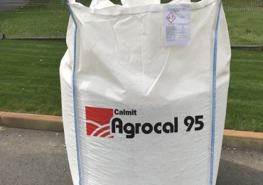 AGROCAL 95 – gyors talajjavító | kompaktált égetett mész (kalcium-oxid)